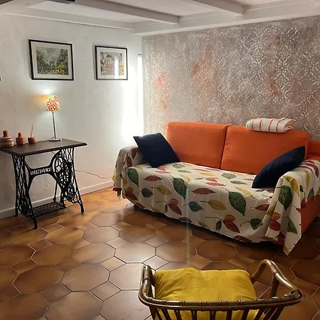 Il Loft In Piazza 2 * 多尔切阿夸
