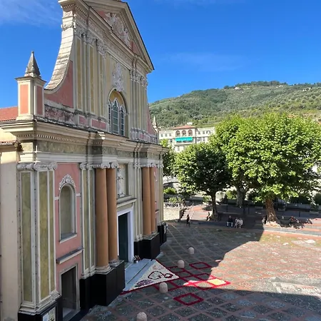 Daire Il Loft In Piazza 2 Dolceacqua